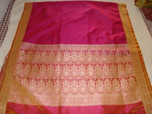 10 Finest Designs of Varanasi Sarees for Traditional Look