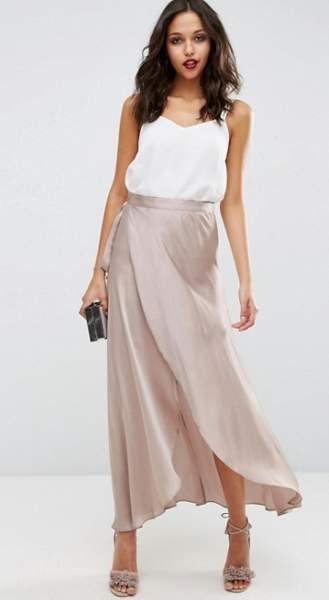 9 Trendy Styles of Satin Skirts for Women in Fashion
