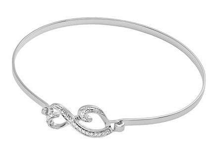 9 Stunning Designs of Heart Bracelets for Ladies
