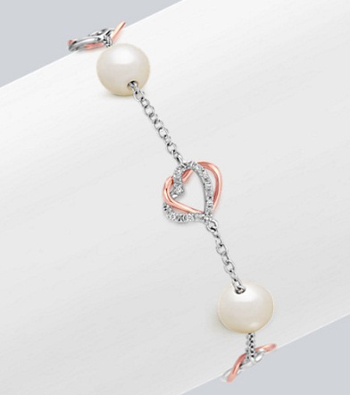 9 Stunning Designs of Heart Bracelets for Ladies