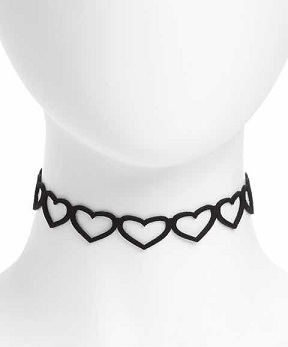 9 Fashionable Tattoo Chokers for Womens in Trend