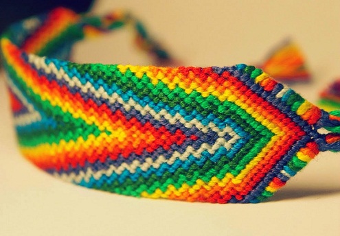 9 Simple &amp; Easy DIY Friendship Bracelets Patterns
