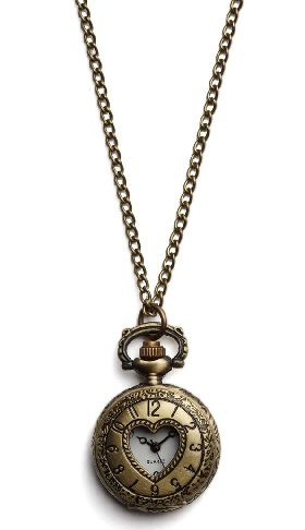 9 Latest Designs of Chain Lockets for Men and Women