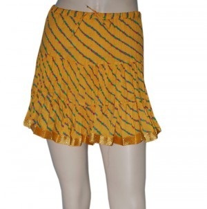 12 Treading Indian Skirts Designs for Traditional Look