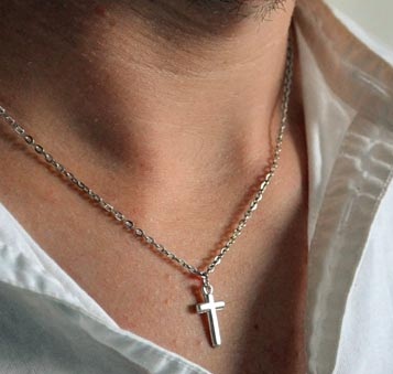Necklaces for Men - 9 Cool and Best Designs for Stylish Look