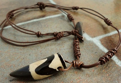 Necklaces for Men - 9 Cool and Best Designs for Stylish Look