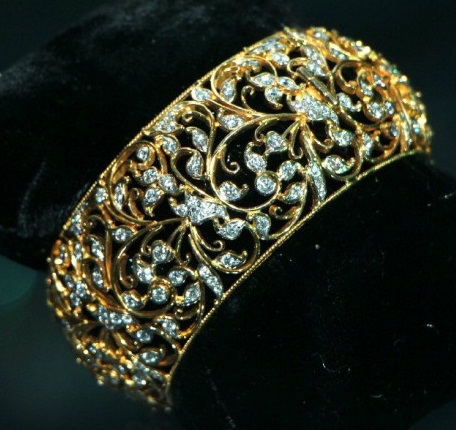 15 Latest Models of Designer Bangles for Special Occasions