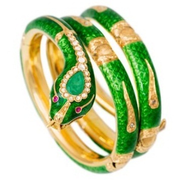 15 Latest Models of Designer Bangles for Special Occasions