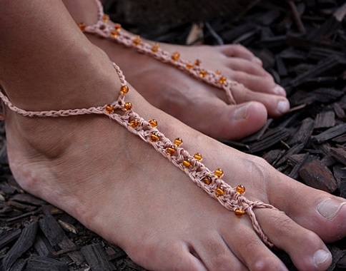 9 New Designs of Crochet Anklets For Men and Women