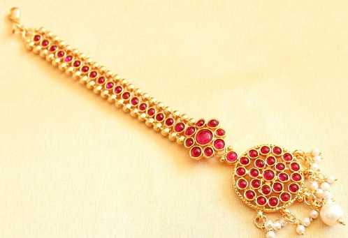 9 Latest Designer Maang Tikka Designs - Beautiful Collection