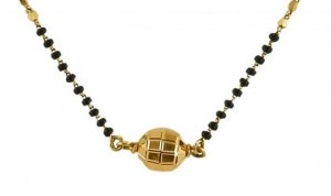 9 New Light Weight Gold Mangalsutra Designs for Daily Wear