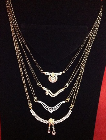 9 Latest Black Beads Mangalsutra Designs for Traditional Look