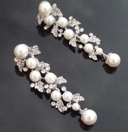 15 Stunning Designs of Drop Earrings for Attractive Look