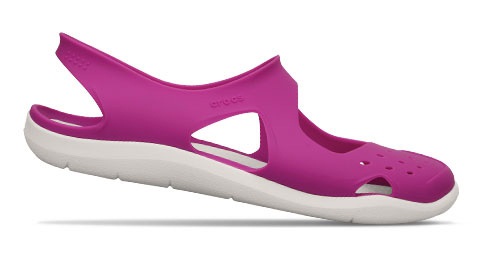 10 Light Weight &amp; Water Proof Beach Shoes - Best Models