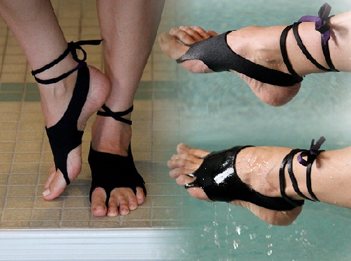 10 Light Weight &amp; Water Proof Beach Shoes - Best Models