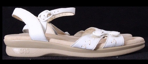 10 Comfortable Diabetic Shoes for Men and Women