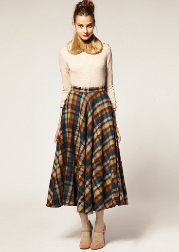 15 Stunning Designs of Winter Skirts for Women To Keep Warm