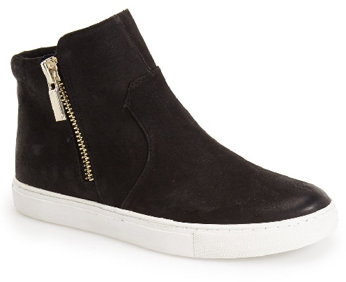 15 Stylish Collection Sneakers Shoes for Men and Women