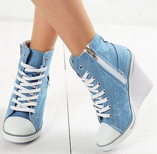 15 Stylish Collection Sneakers Shoes for Men and Women