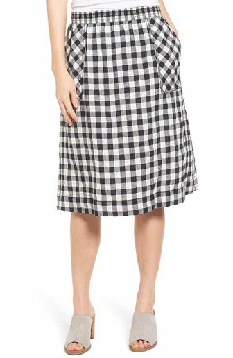 15 Beautiful Designs of Black and White Skirts for Stylish Look