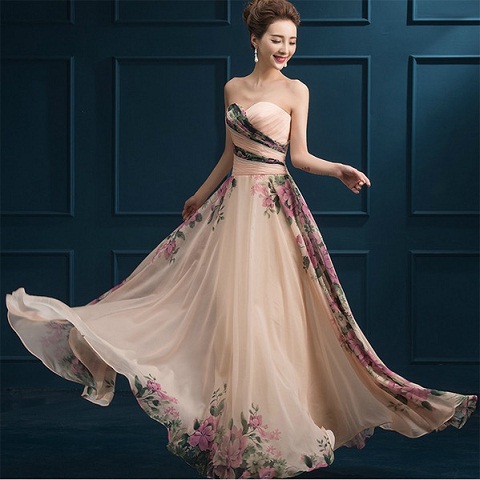15 Beautiful Floor Length Dresses for Women in Fashion