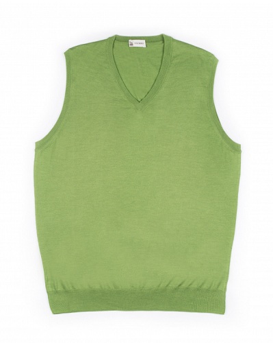 9 New Models of Green Sweaters For Men and Women