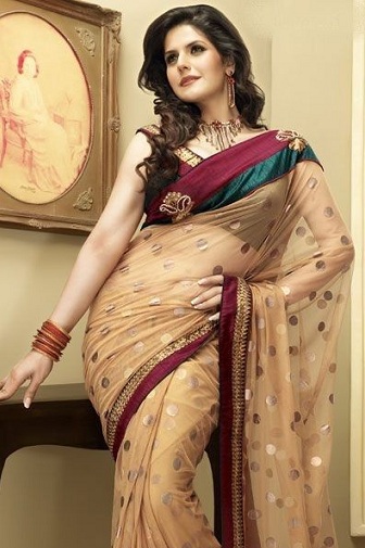20 Golden Sarees To Explore In This Wedding Season | I Fashion Styles