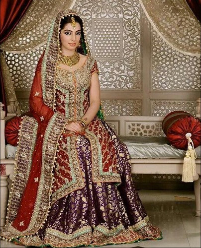 10 Latest Wedding Lehenga Choli Designs for Indian Bride 2023