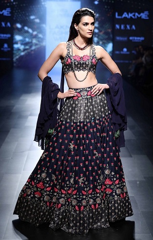 Bollywood Actresses in Designer Lehenga Choli - 30 Latest Collection