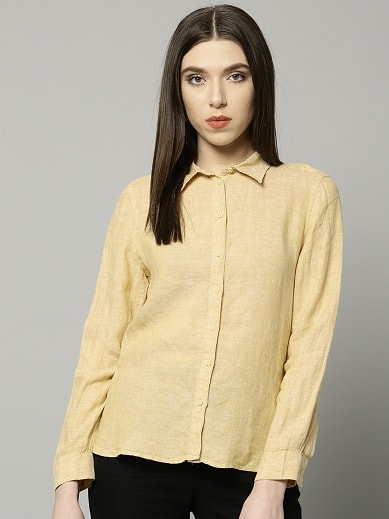 30 Trending Designs of Shirts for Women in Fashion 2023