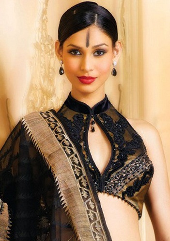 Short Length Blouses for Ladies - 9 Beautiful and New Designs