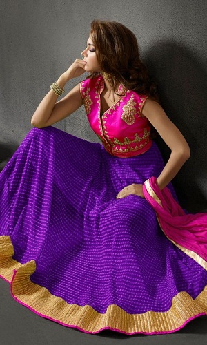15 Stunning Designs of Purple Salwar Suits for Regal Look