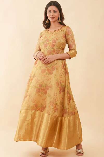9 Best Golden Kurta Designs For Women and Men | I Fashion Styles