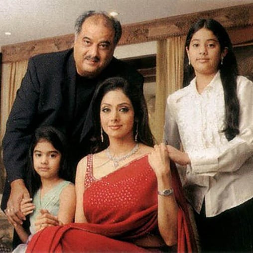 20 All Time Unseen Pics of Actress Janhvi Kapoor from Age 1-26