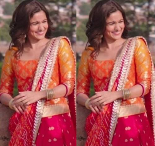 Alia Saree Looks: 15 Latest Hot Pics of Alia Bhatt in Saree 2025