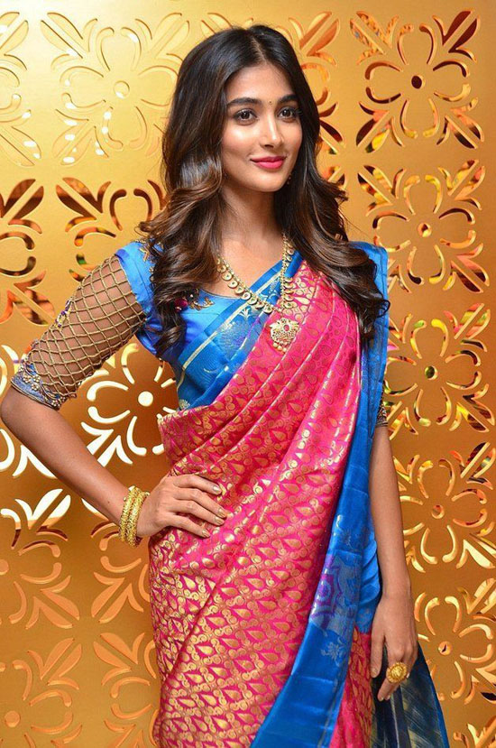 50 Hot Looking South Indian Heroines Saree Designs Pics 2025