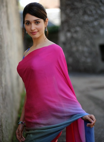 Stunning Images of Tamanna in Saree - 20 Latest Pics