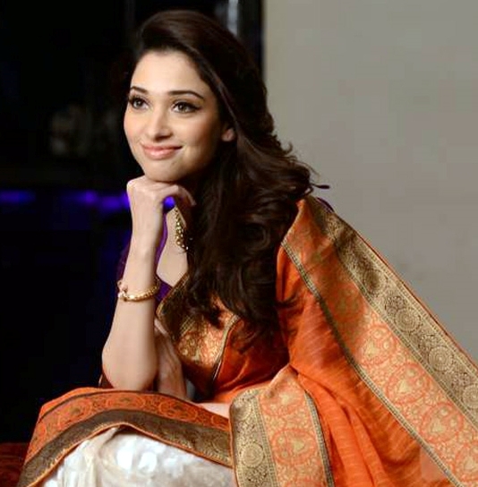 Stunning Images of Tamanna in Saree - 20 Latest Pics