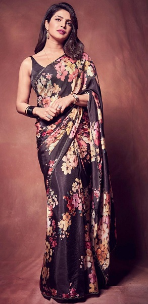 20 Stunning Pictures of Priyanka Chopra in Saree - Latest Collection