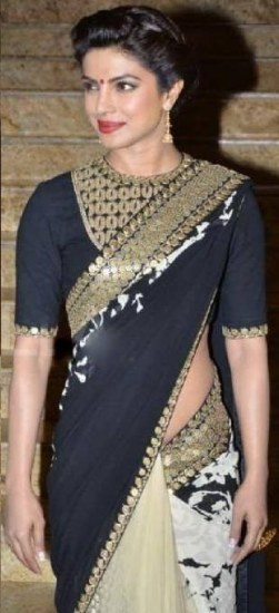 20 Stunning Pictures of Priyanka Chopra in Saree - Latest Collection