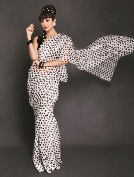 25 Gorgeous Looks of Shilpa Shetty in Saree - Latest Pics