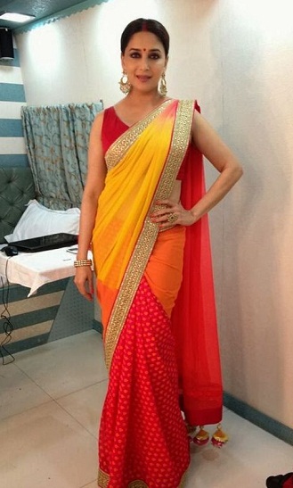 Beautiful Looks of Madhuri Dixit in Saree With Pictures | I Fashion Styles