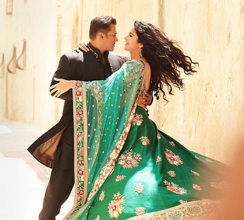 Beautiful Looks of Katrina Kaif in Saree - Unseen Pics | I Fashion Styles