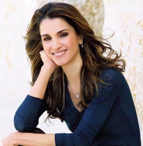 Queen Rania Beauty Tips and Fitness Secrets | I Fashion Styles