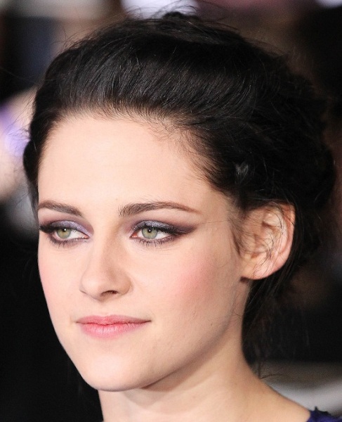 Kristen Stewart Beauty Tips and Secrets | I Fashion Styles
