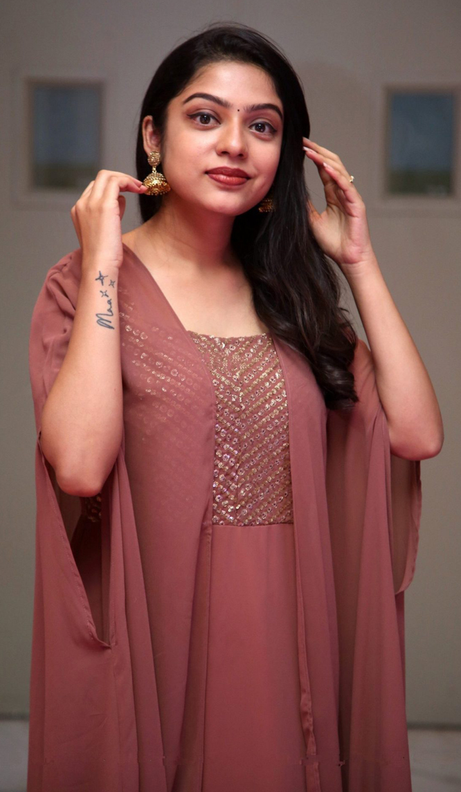 40 Hottest Women in Kannada Film Industry (Sandalwood)