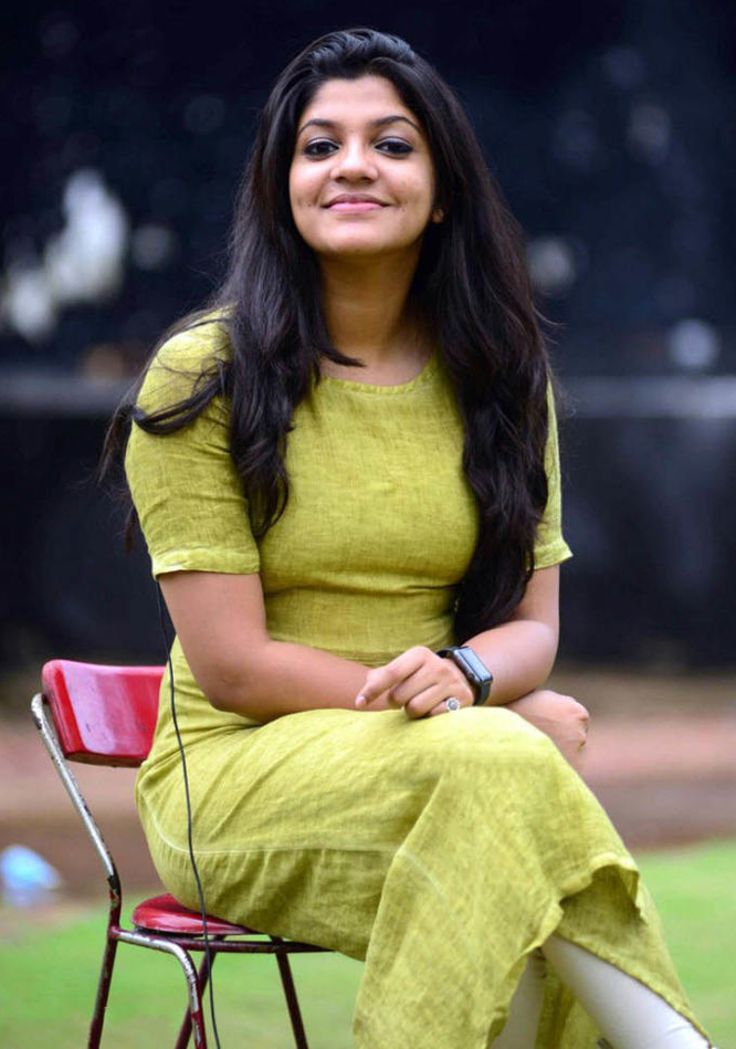 40 Hottest Heroines in Tamil Film Industry (Kollywood)