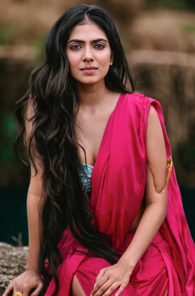 Mallu Hot: 40 Beautiful Malayali Women in Kerala Films 2024