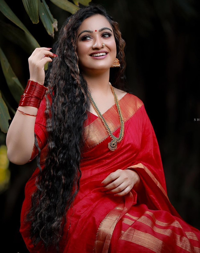 Mallu Hot: 40 Beautiful Malayali Women in Kerala Films 2024