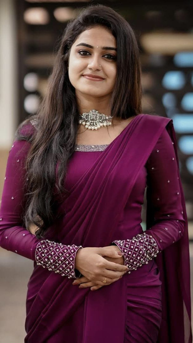 Mallu Hot: 40 Beautiful Malayali Women in Kerala Films 2024